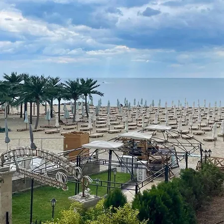 Luxurious 2 Bedroom Appt At The Black Sea Coast * ساني بيتش