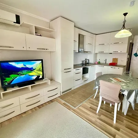 Luxurious 2 Bedroom Appt At The Black Sea Coast Апартамент Слънчев бряг