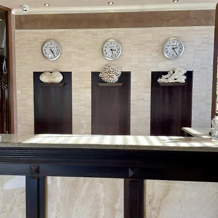 Luxurious 2 Bedroom Appt At The Black Sea Coast 써니비치