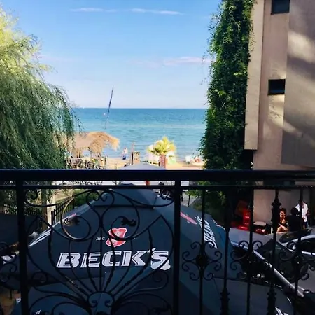 公寓 Luxurious 2 Bedroom Appt At The Black Sea Coast *