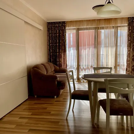 Luxurious 2 Bedroom Appt At The Black Sea Coast 公寓